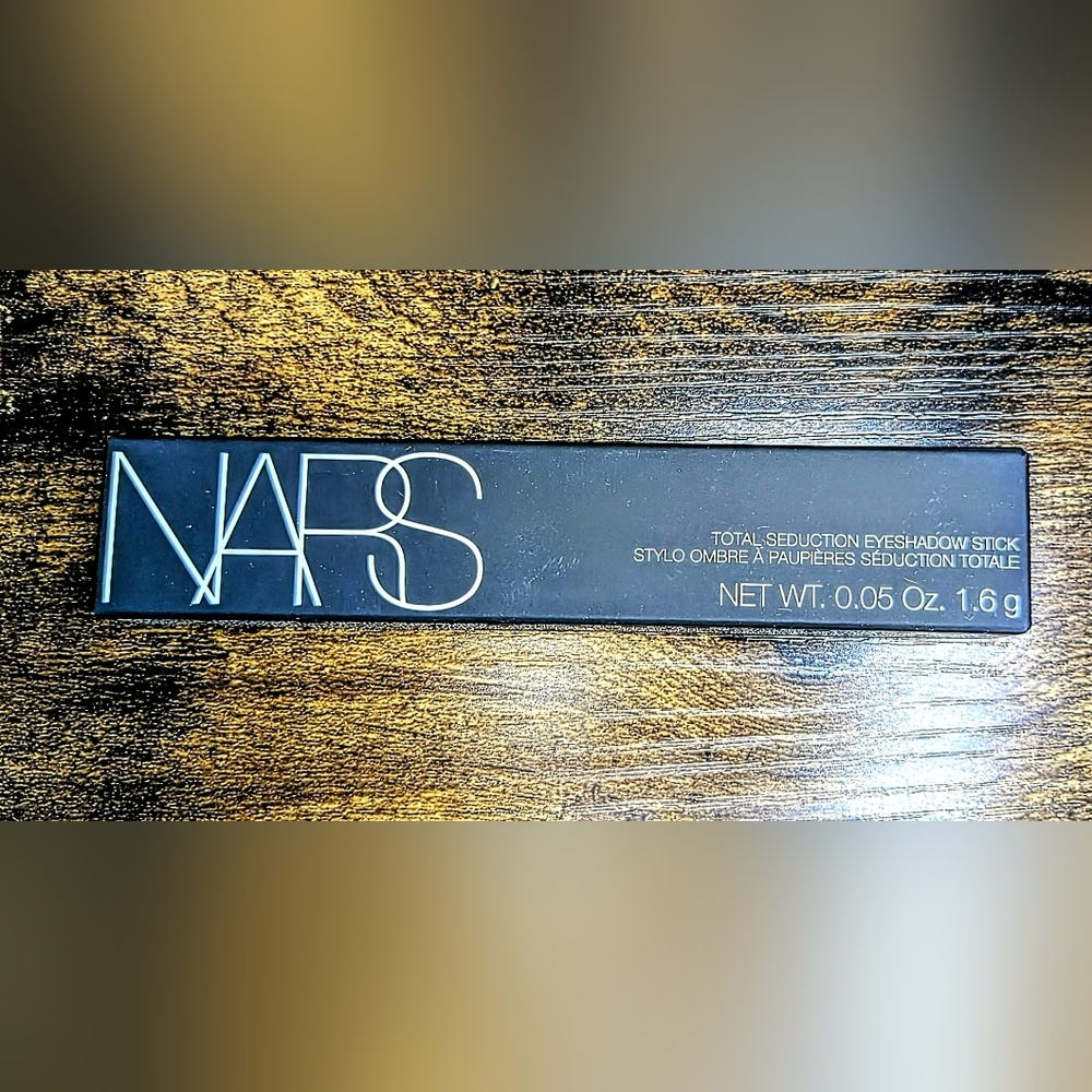 NARS Total Seduction Eyeshadow Stick Color: Adults Only